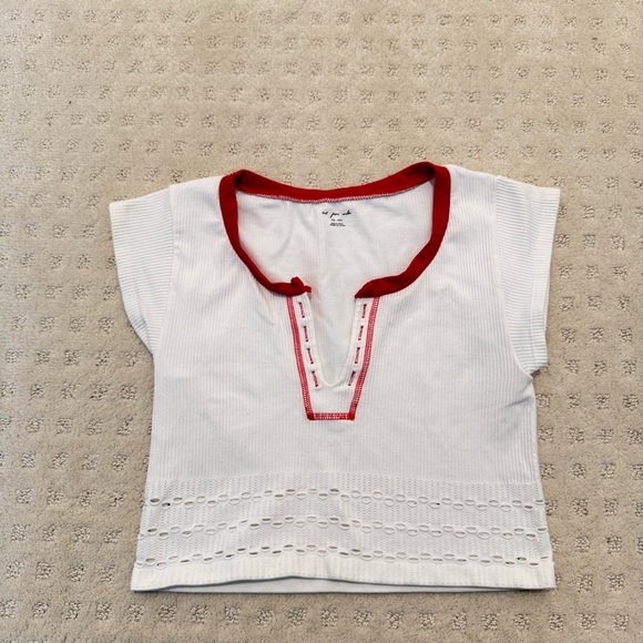 Urban Outfitters Out from Under ribbed seamless cropped top white red
Size M/L - Picture 1 of 3